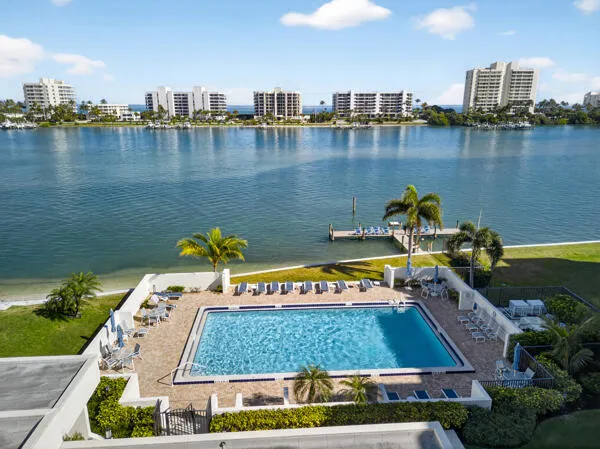 $849,000 | 19800 Sandpointe Bay Drive, Unit 708, Tequesta, FL 33469