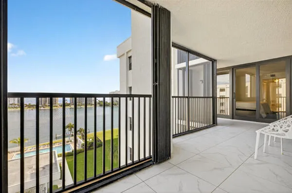 $849,000 | 19800 Sandpointe Bay Drive, Unit 708, Tequesta, FL 33469