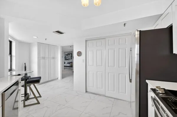 $849,000 | 19800 Sandpointe Bay Drive, Unit 708, Tequesta, FL 33469