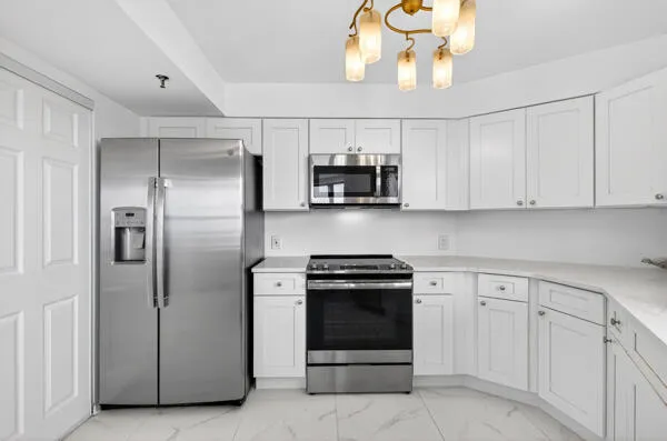 $849,000 | 19800 Sandpointe Bay Drive, Unit 708, Tequesta, FL 33469