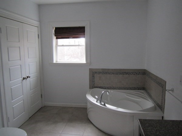 37 Englewood Road Gloucester, MA 01930 - Photo 16 of 35 Gallery Image 16
