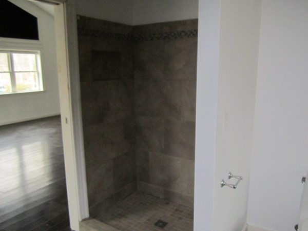 37 Englewood Road Gloucester, MA 01930 - Photo 17 of 35 Gallery Image 17