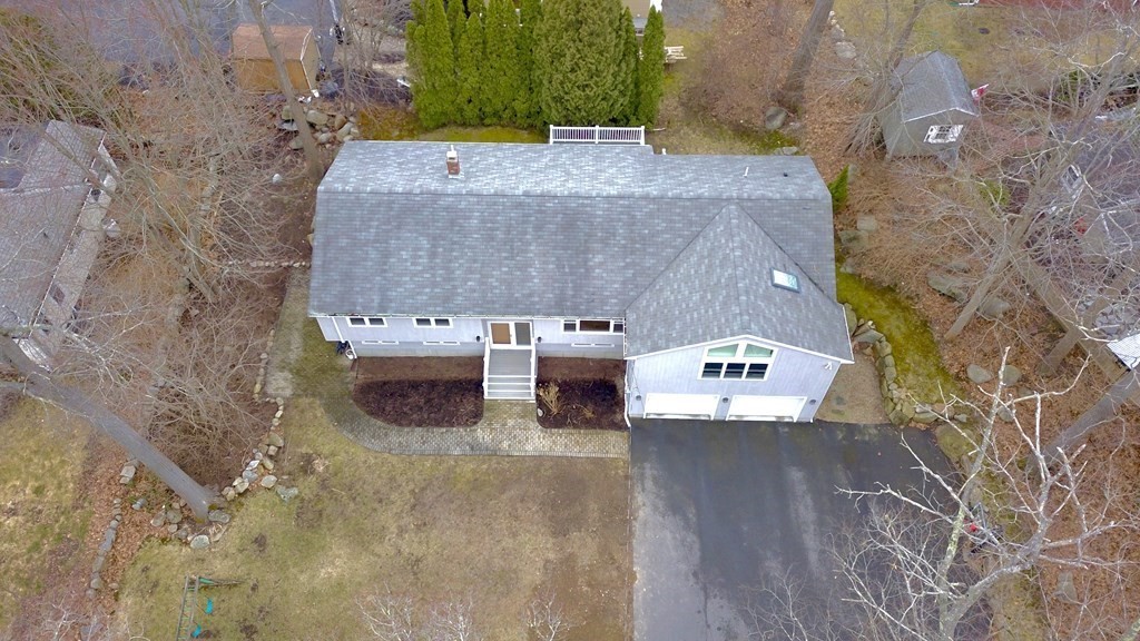 37 Englewood Road Gloucester, MA 01930 - Photo 3 of 35 Gallery Image 3