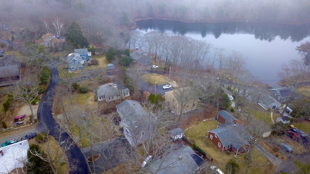 37 Englewood Road Gloucester, MA 01930 - Photo 7 of 35 Gallery Image 7