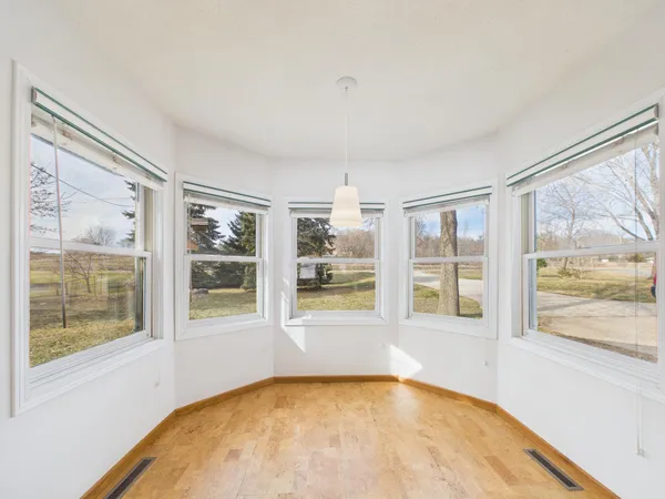 $750,000 | 27785 North Shore Drive, Starbuck, MN 56381