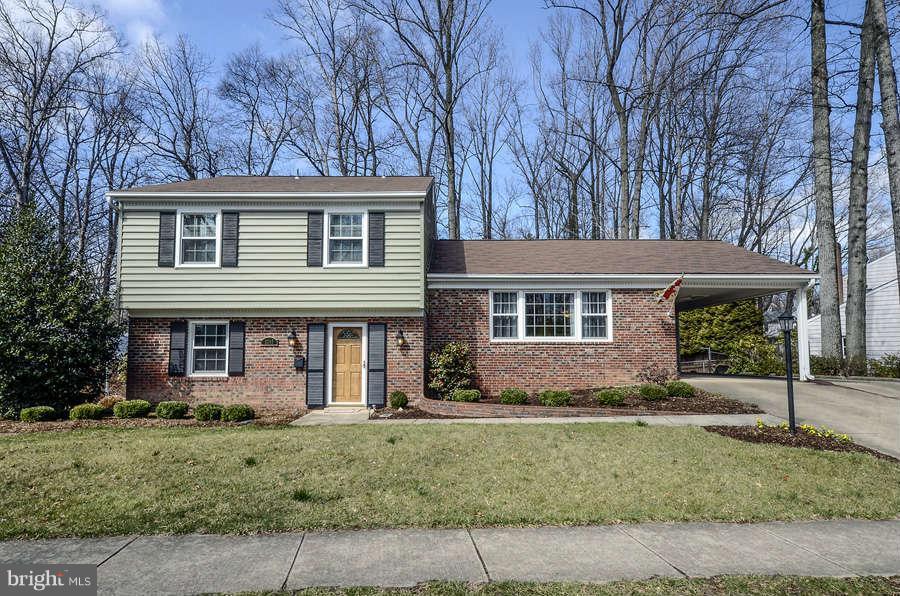 6146 Roxbury Avenue Springfield, VA 22152 - Photo 1 of 22 Exterior