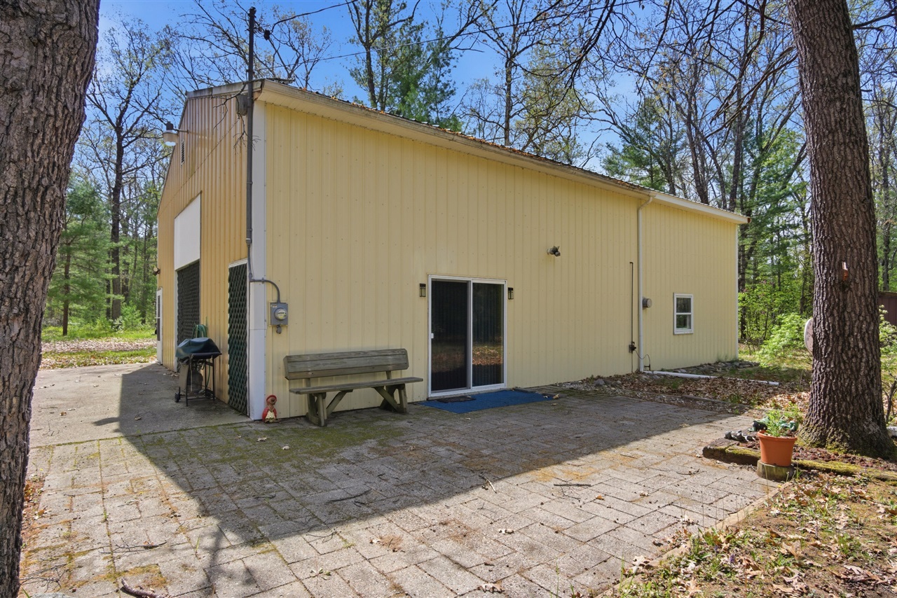 337 South Taylor Road Branch, MI 49402 - Photo 29 of 40