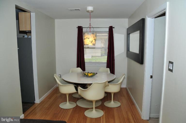 603 Poplar Road Sterling, VA 20164 - Photo 6 of 16 Dining Room