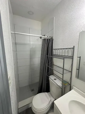 $495,000 | 2974 Northwest 97th Street, Miami, FL 33147