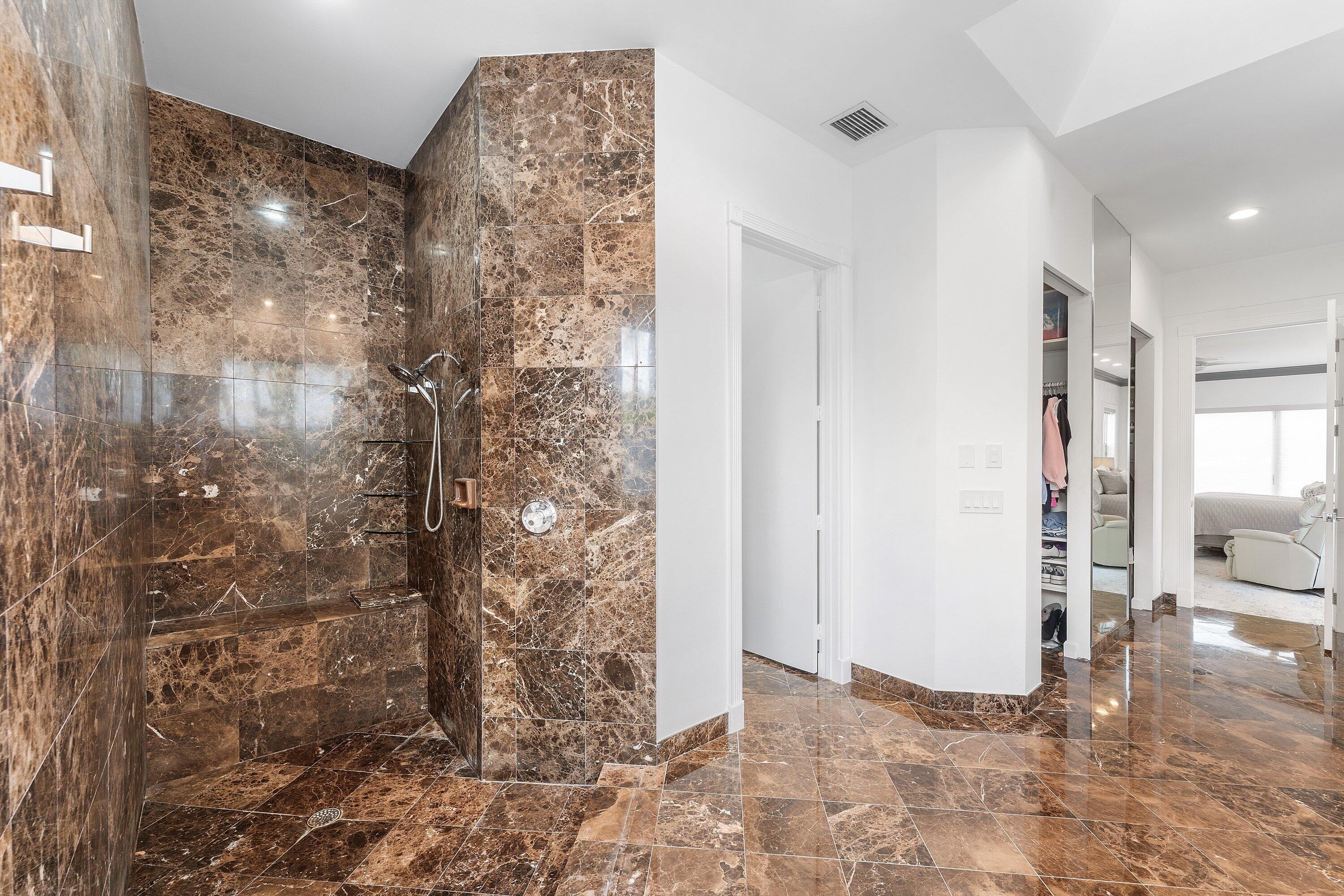 5863 Waterford Boca Raton, FL 33496 - Photo 19 of 90 Primary Bathroom