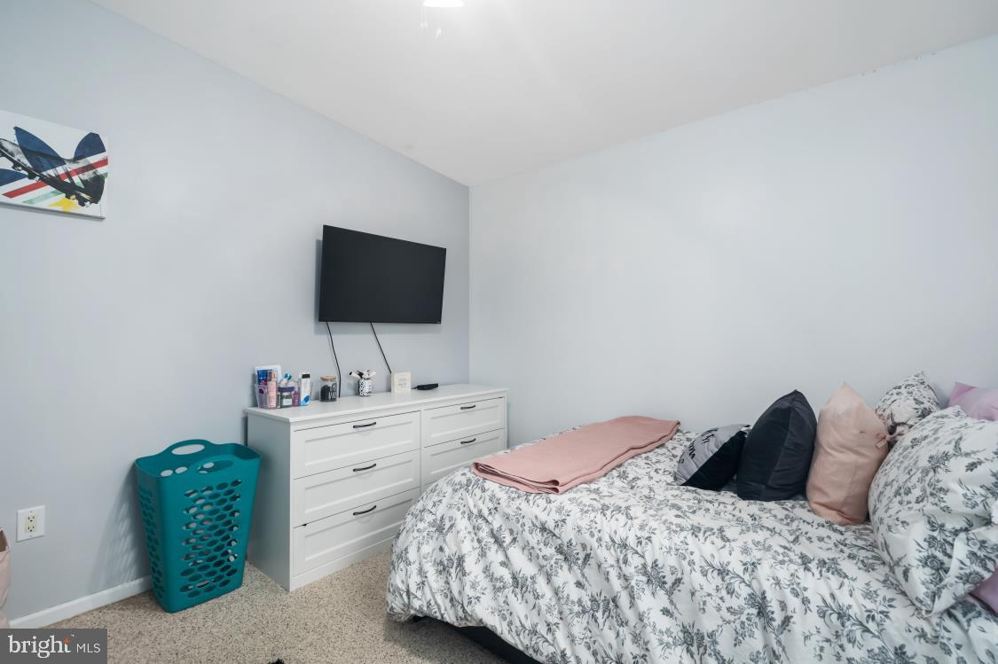 3905 Glenhurst Road Dundalk, MD 21222 - Photo 35 of 43 Gallery Image 35