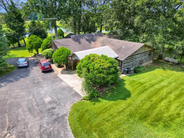 $699,900 | 967 Mud Creek Road, Morrison, TN 37357