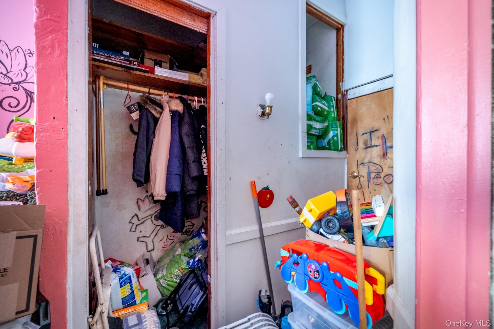 677 Van Nest Avenue Bronx, NY 10462 - Photo 26 of 49