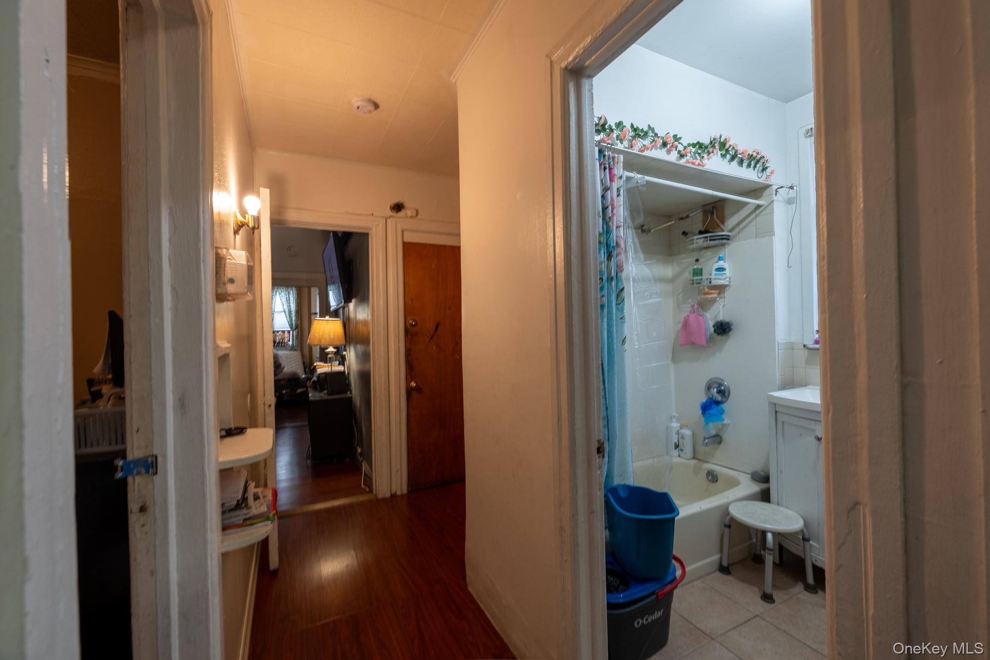 677 Van Nest Avenue Bronx, NY 10462 - Photo 28 of 49 a view of a hallway and dining room