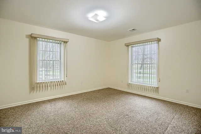 $1,450 | 610 Pine Street, Hamburg, PA 19526