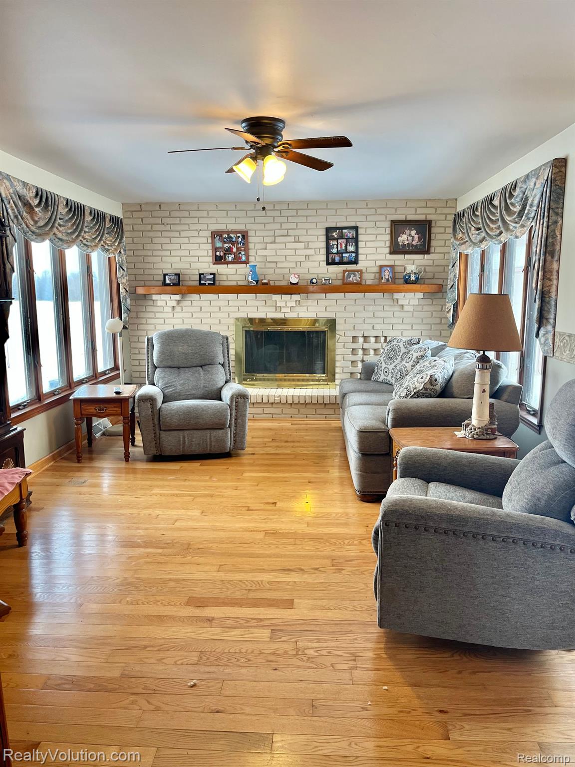 2408 Pero Lake Road Lapeer, MI 48446 - Photo 10 of 23 Gallery Image 10