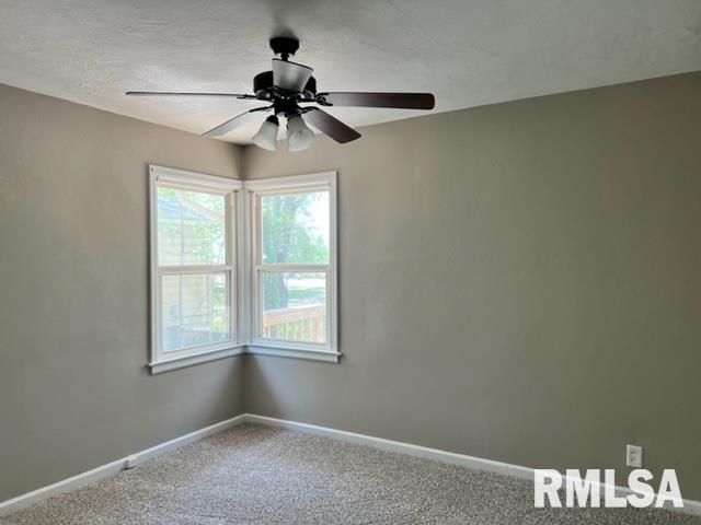 802 North Maxwell Road Peoria, IL 61604 - Photo 8 of 10 Gallery Image 8