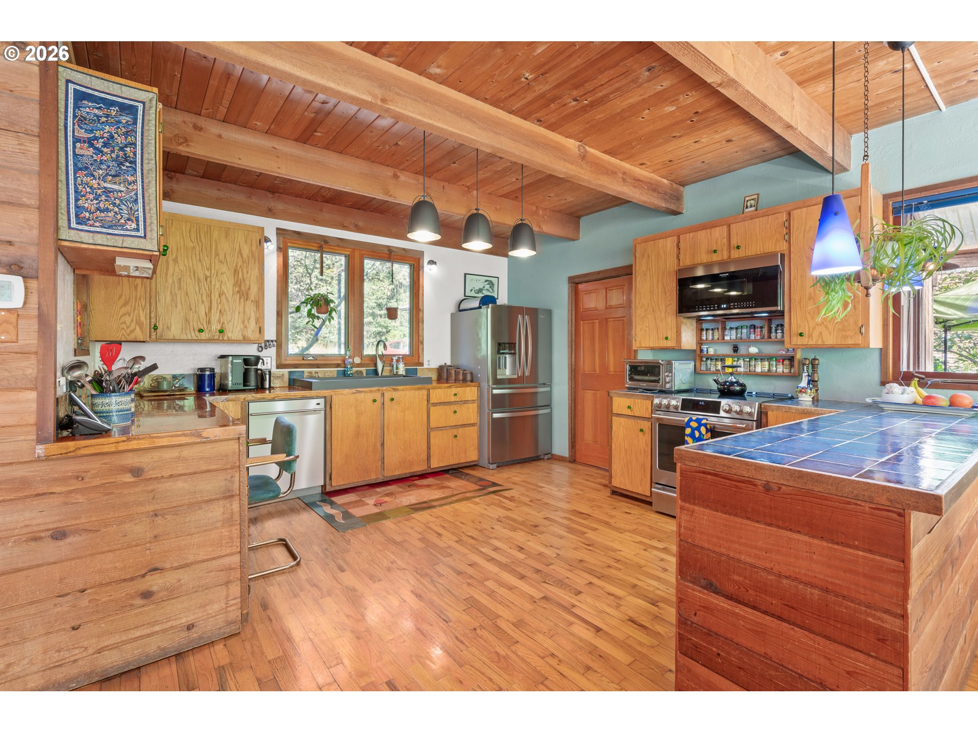 2052 South Shasta Loop Eugene, OR 97405 - Photo 11 of 48