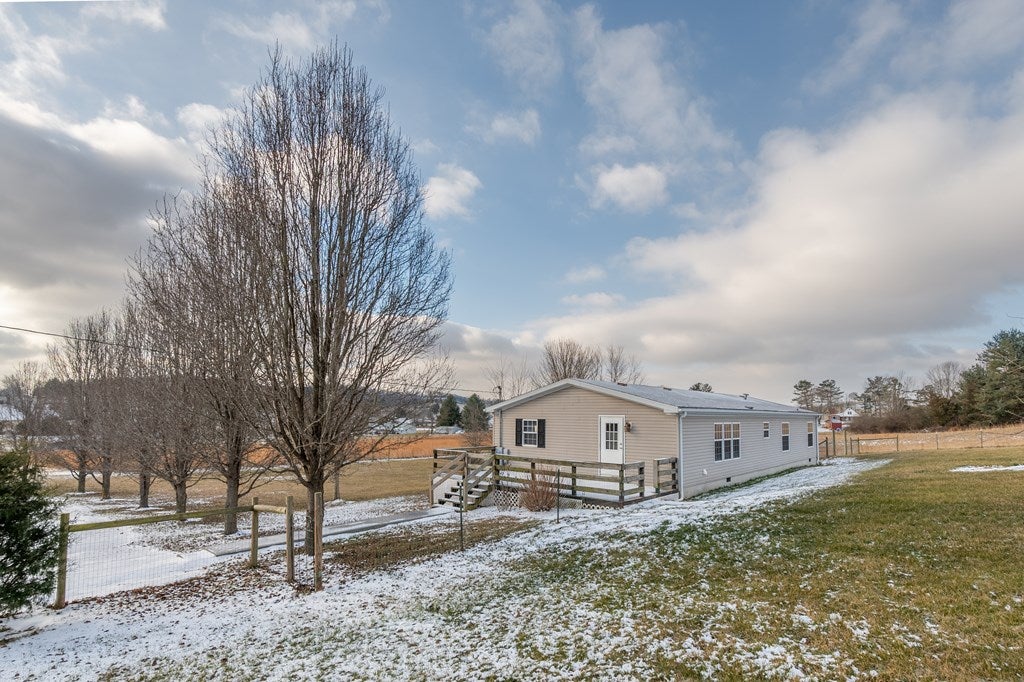 135 Kitchen Road Max Meadows, VA 24360 - Photo 16 of 98 Gallery Image 16