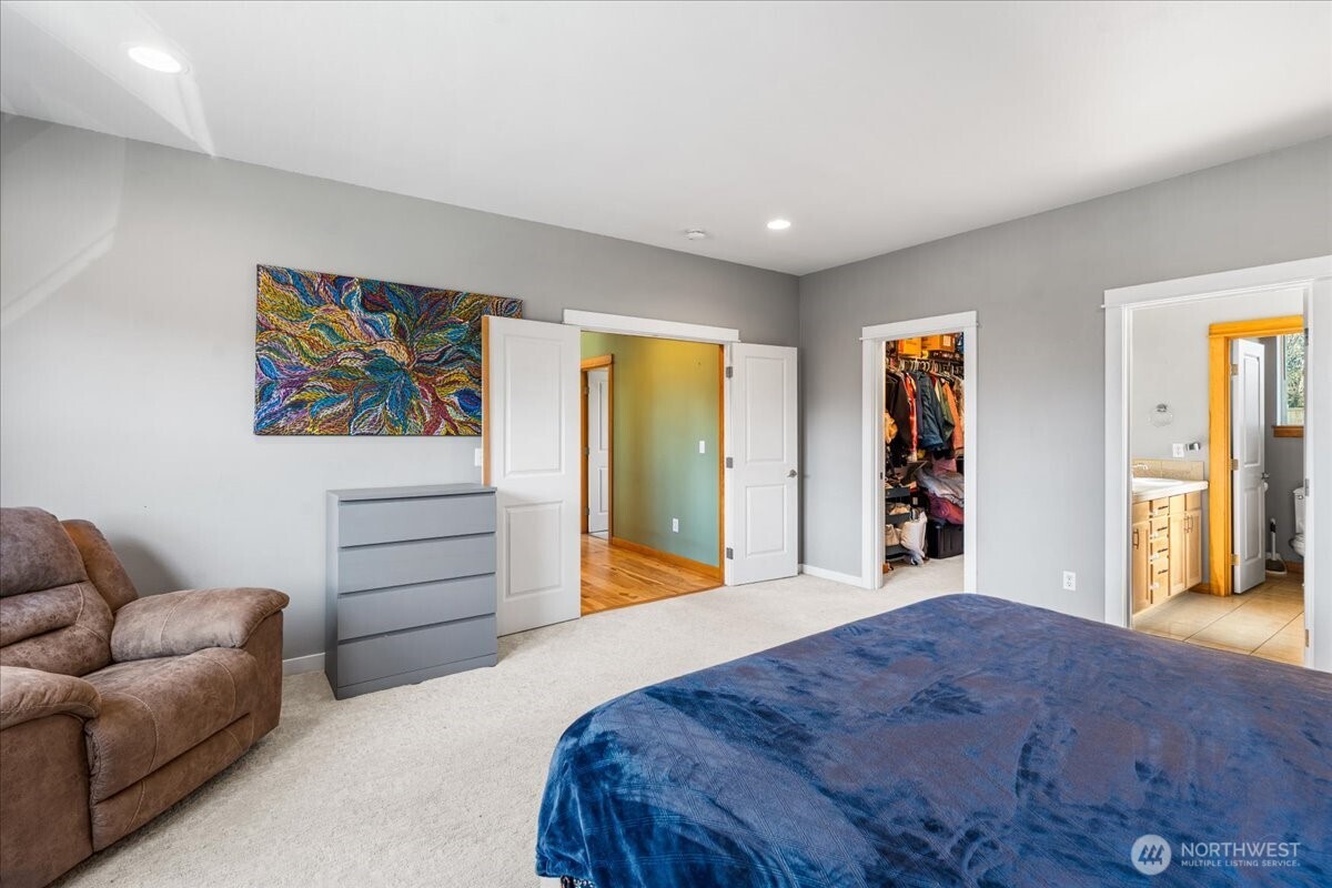 9723 Phillips Road Southeast Port Orchard, WA 98367 - Photo 12 of 30