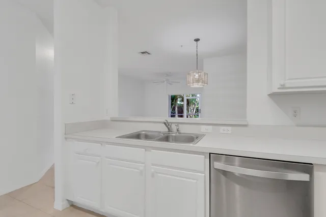 $349,900 | 110 Lighthouse Circle, Unit A, Tequesta, FL 33469