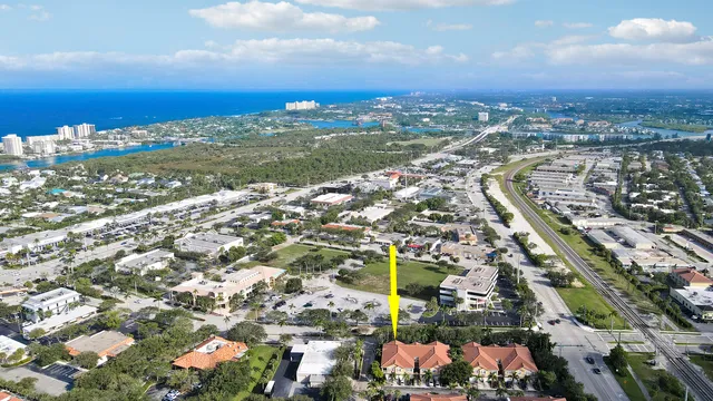 $349,900 | 110 Lighthouse Circle, Unit A, Tequesta, FL 33469