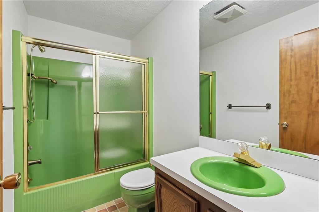 3132 Lake Road New Castle, PA 16102 - Photo 34 of 50 Gallery Image 34