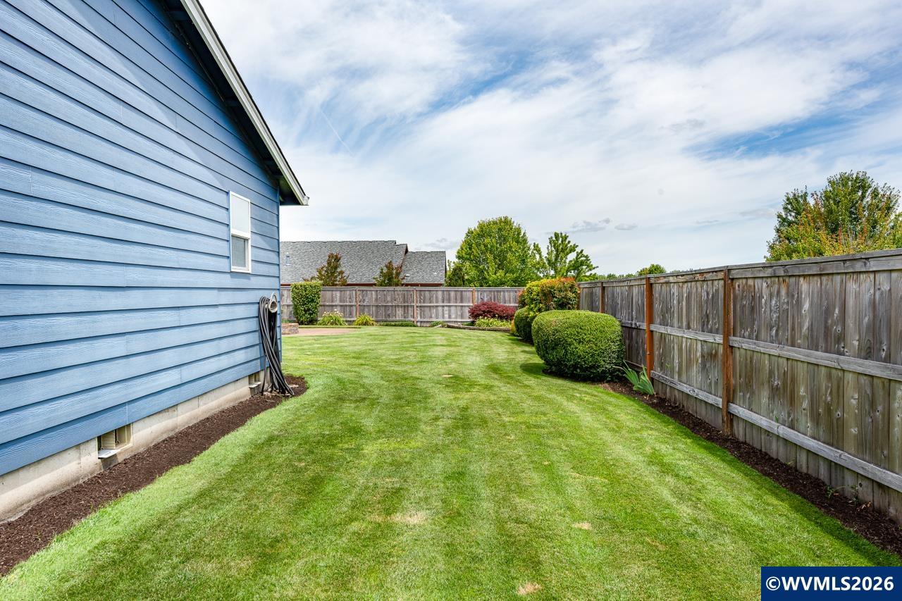3243 Clearwater Drive Albany, OR 97321 - Photo 36 of 42