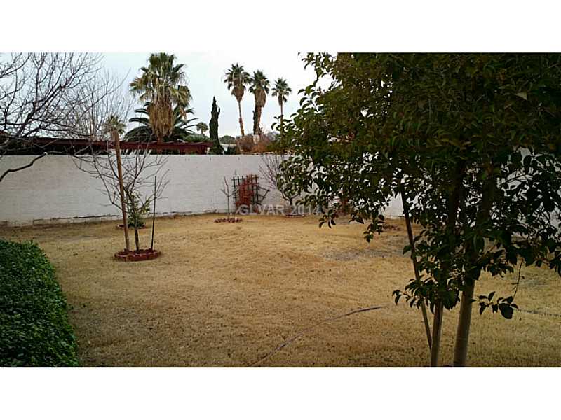 5150 West Desert Inn Road Las Vegas, NV 89146 - Photo 8 of 13 Property Photo.
