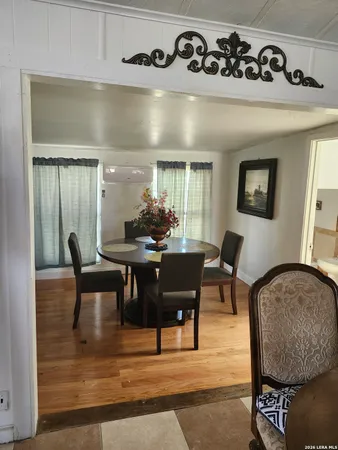 $1,500 | 1010 County Road 6710, Natalia, TX 78059