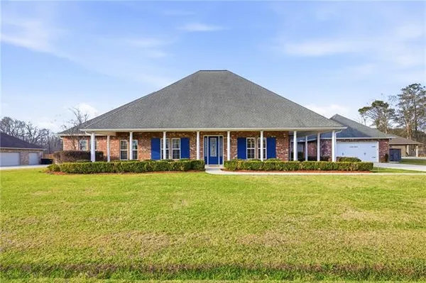 $485,000 | 11581 Highpoint Drive, Tickfaw, LA 70466