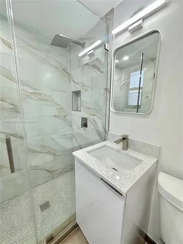 $1,960 | 5991 Southwest 76th Street, Unit A2, South Miami, FL 33143