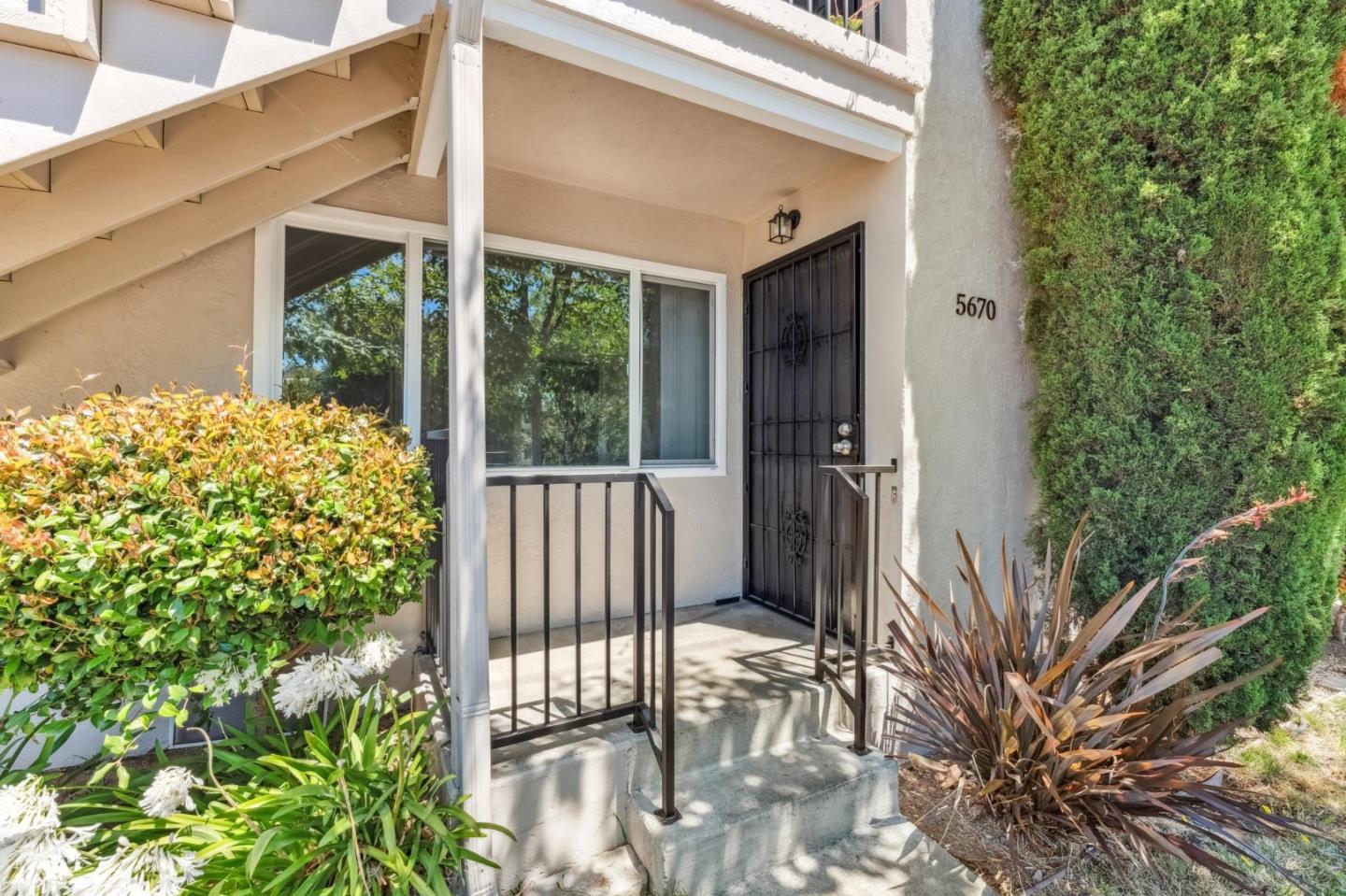 5664 Gaskill Street Oakland, CA 94608 - Photo 11 of 16 a view of a balcony