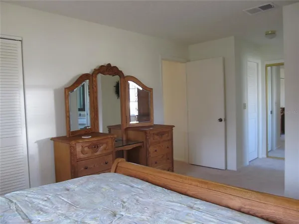 $4,300 | 7050 West Country Club Drive North, Unit 10A, Sarasota, FL 34243