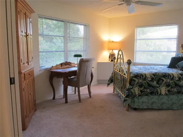 $4,300 | 7050 West Country Club Drive North, Unit 10A, Sarasota, FL 34243