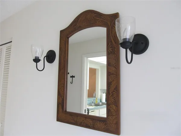 $4,300 | 7050 West Country Club Drive North, Unit 10A, Sarasota, FL 34243