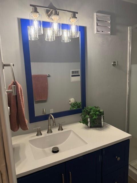 302 Merrick Street Shreveport, LA 71104 - Photo 27 of 30 a bathroom with a sink and a mirror