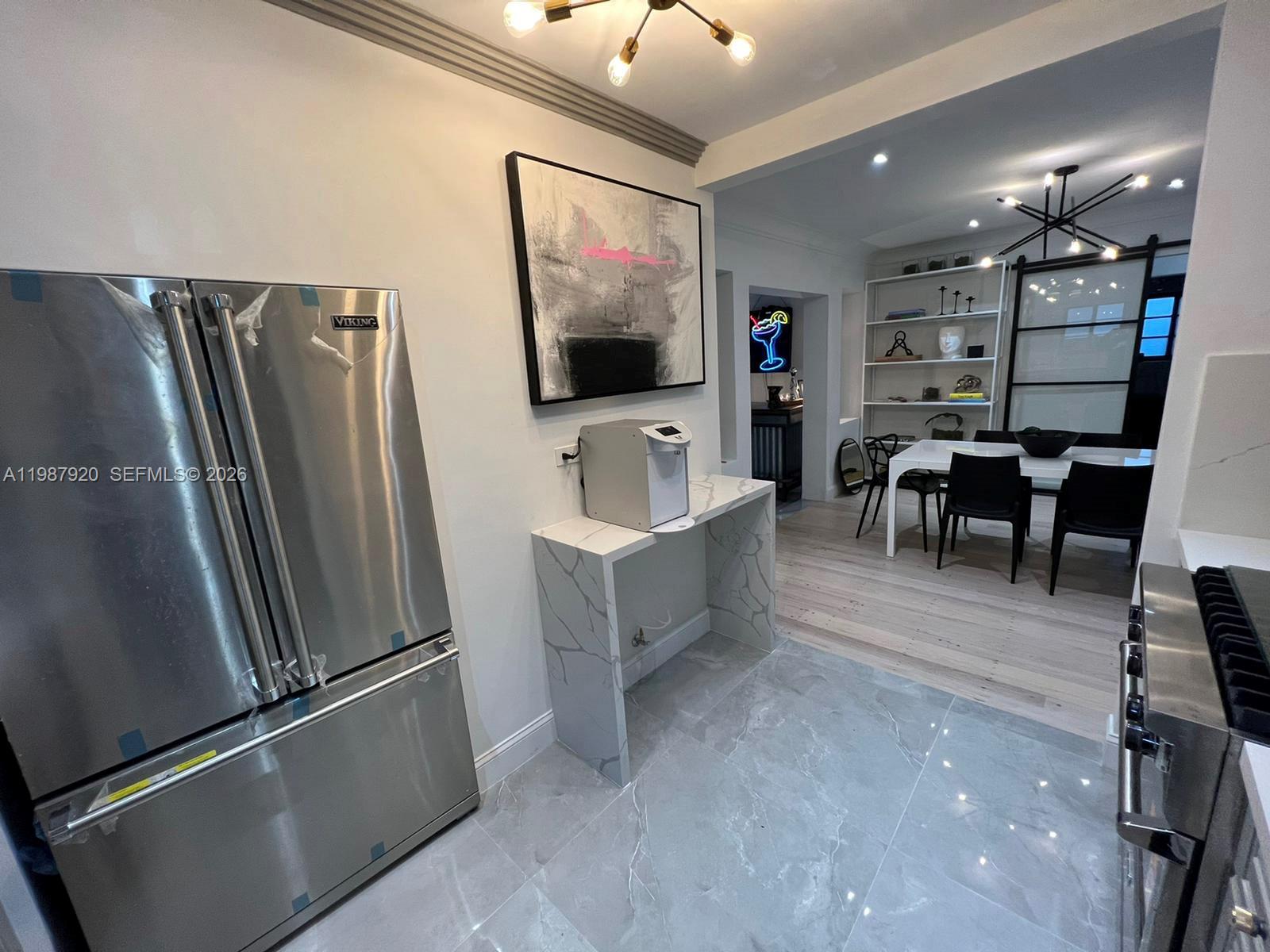 5173 Alton Road Miami Beach, FL 33140 - Photo 16 of 18