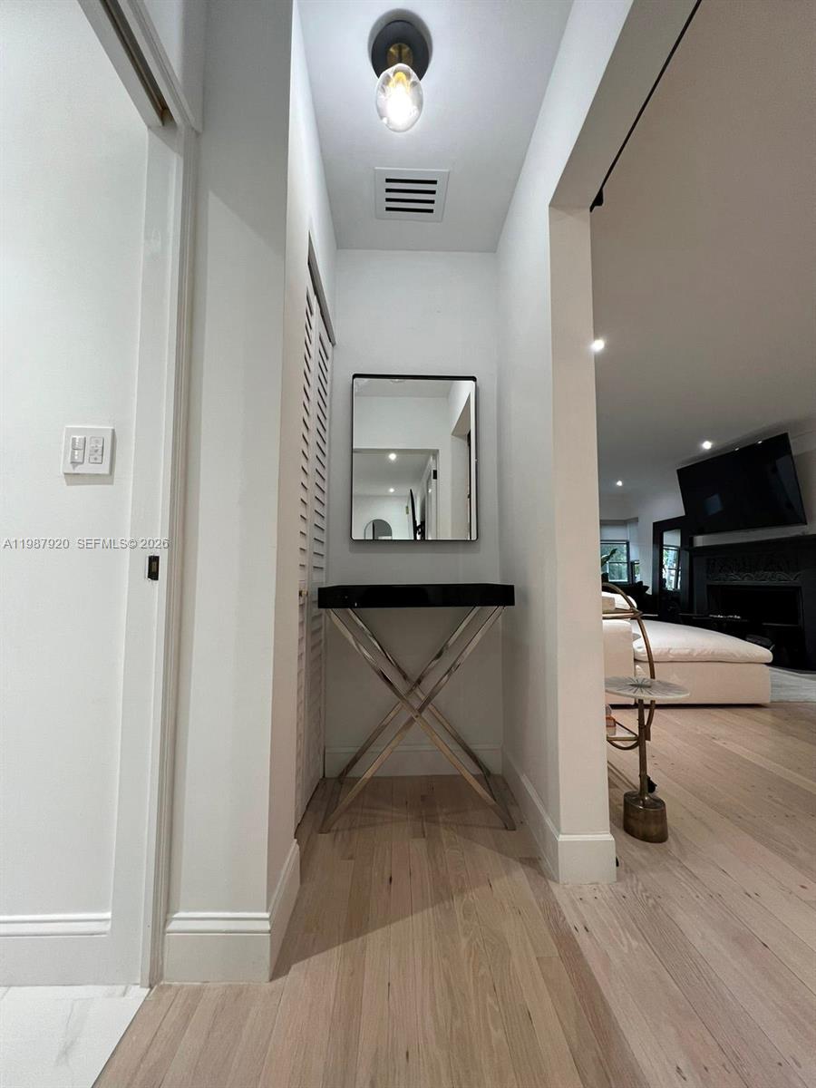 5173 Alton Road Miami Beach, FL 33140 - Photo 18 of 18