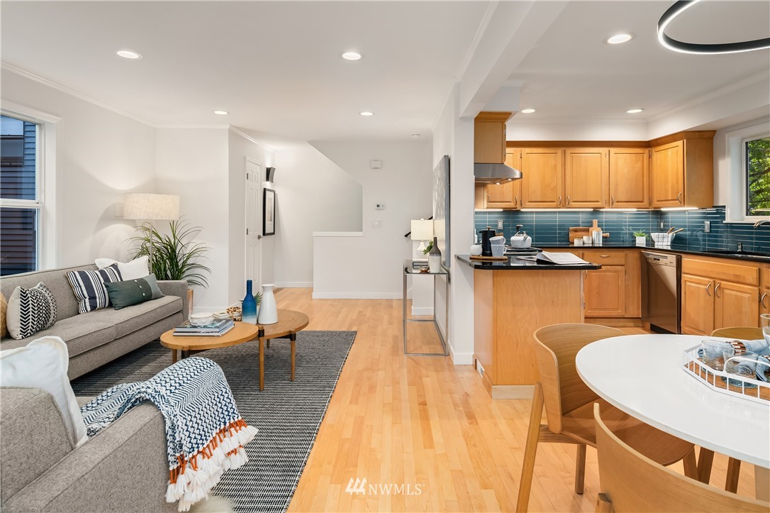 1509 North 80th Street Seattle, WA 98103 - Photo 3 of 22 Gallery Image 3