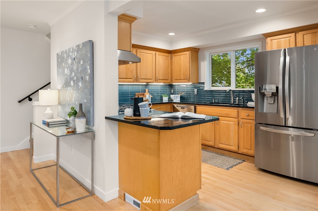 1509 North 80th Street Seattle, WA 98103 - Photo 5 of 22 Gallery Image 5