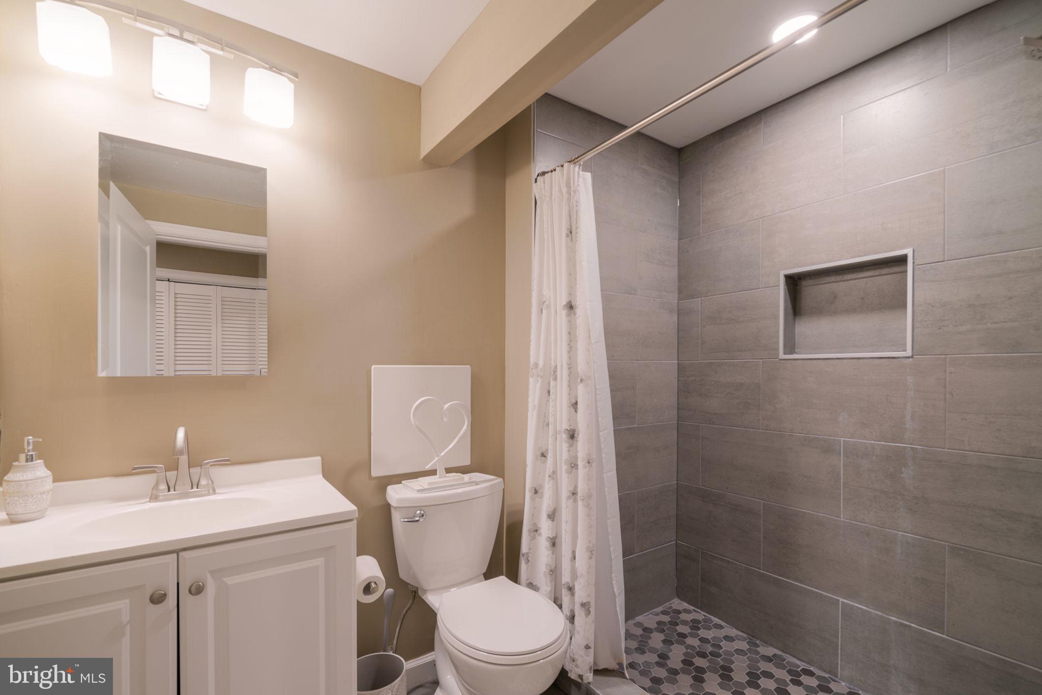 1314 Alderton Lane Silver Spring, MD 20906 - Photo 59 of 72
