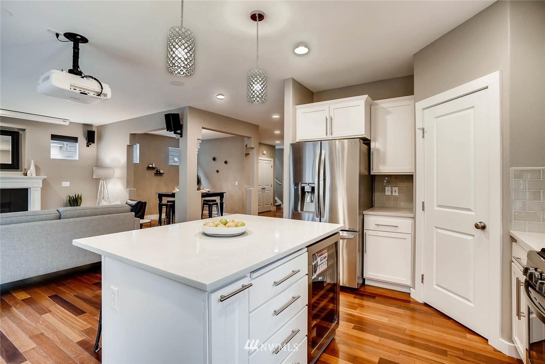 18228 34th Avenue Southeast Bothell, WA 98012 - Photo 11 of 25 Gallery Image 11