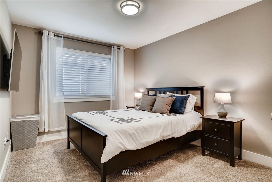 18228 34th Avenue Southeast Bothell, WA 98012 - Photo 16 of 25 Gallery Image 16