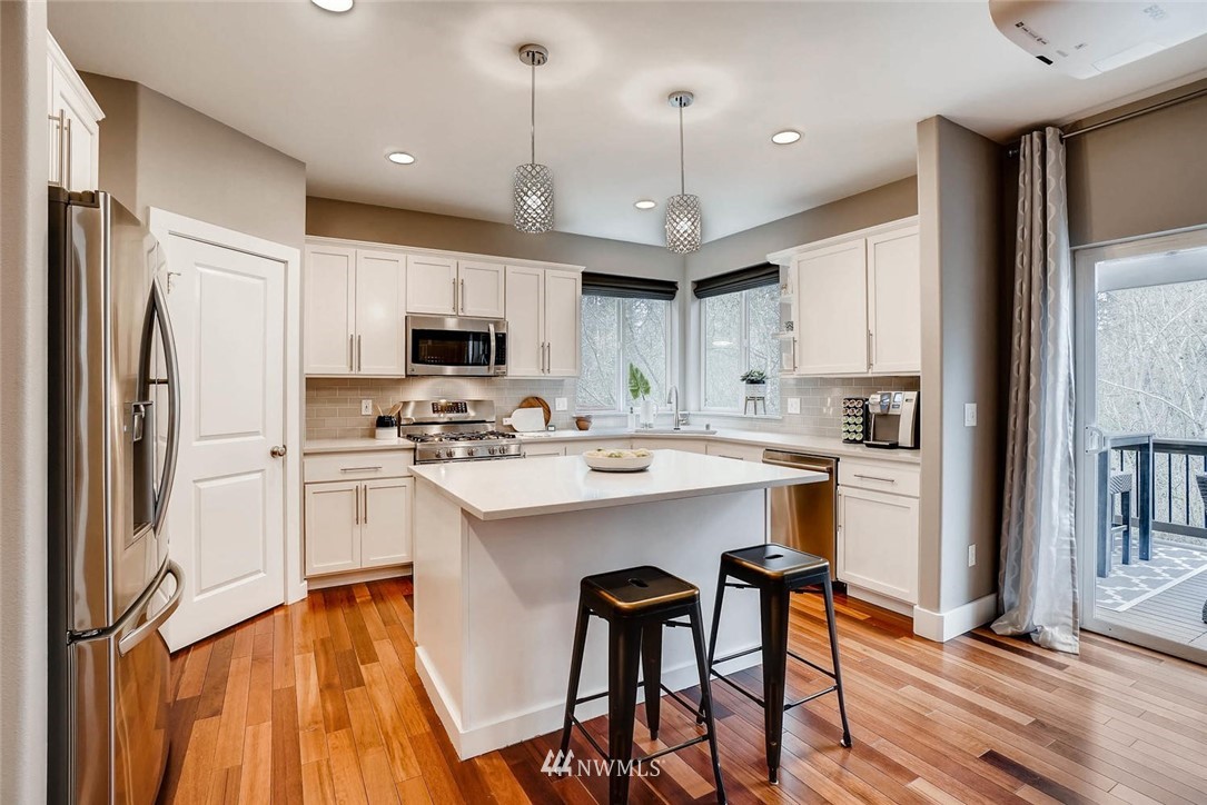 18228 34th Avenue Southeast Bothell, WA 98012 - Photo 8 of 25 Gallery Image 8