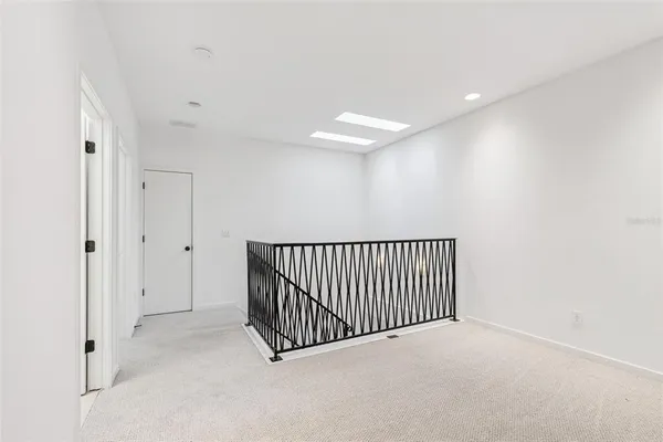 $4,300 | 1685 Laurel Street, Unit 3, Sarasota, FL 34236