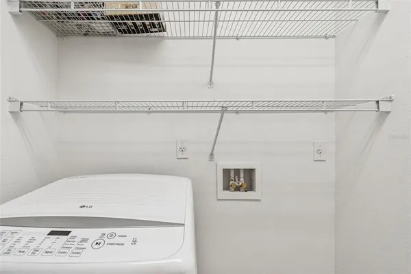 $4,300 | 1685 Laurel Street, Unit 3, Sarasota, FL 34236