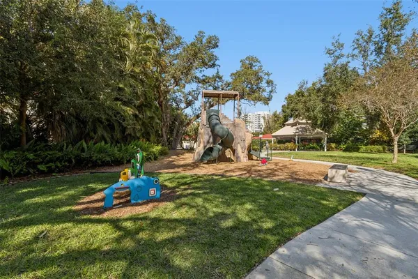 $4,300 | 1685 Laurel Street, Unit 3, Sarasota, FL 34236