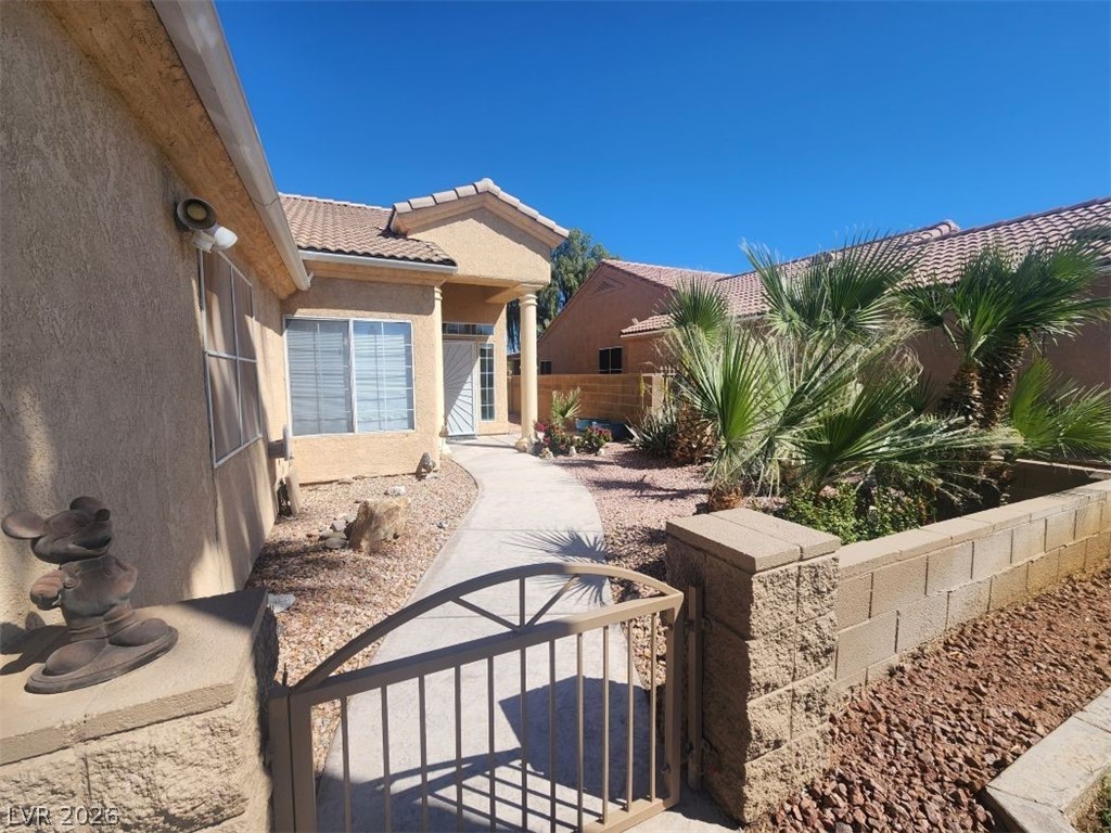 1151 Golf Club Drive Laughlin, NV 89029 - Photo 2 of 8