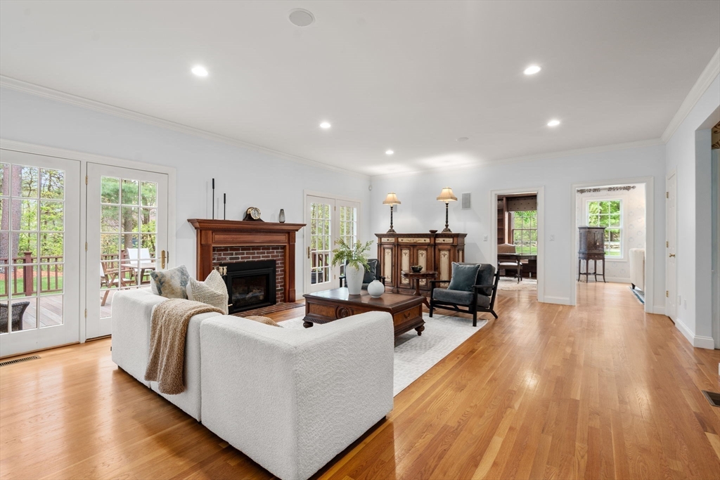 1080 North Street Walpole, MA 02081 - Photo 13 of 42